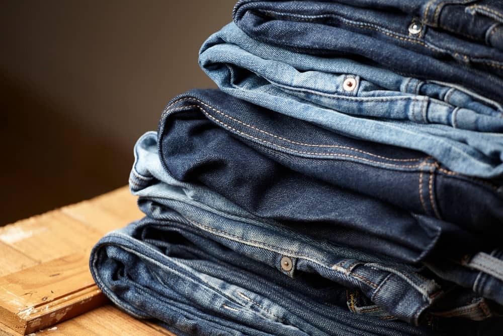 Cara Merawat Celana Jeans agar Tahan Lama dan Tidak Cepat Pudar